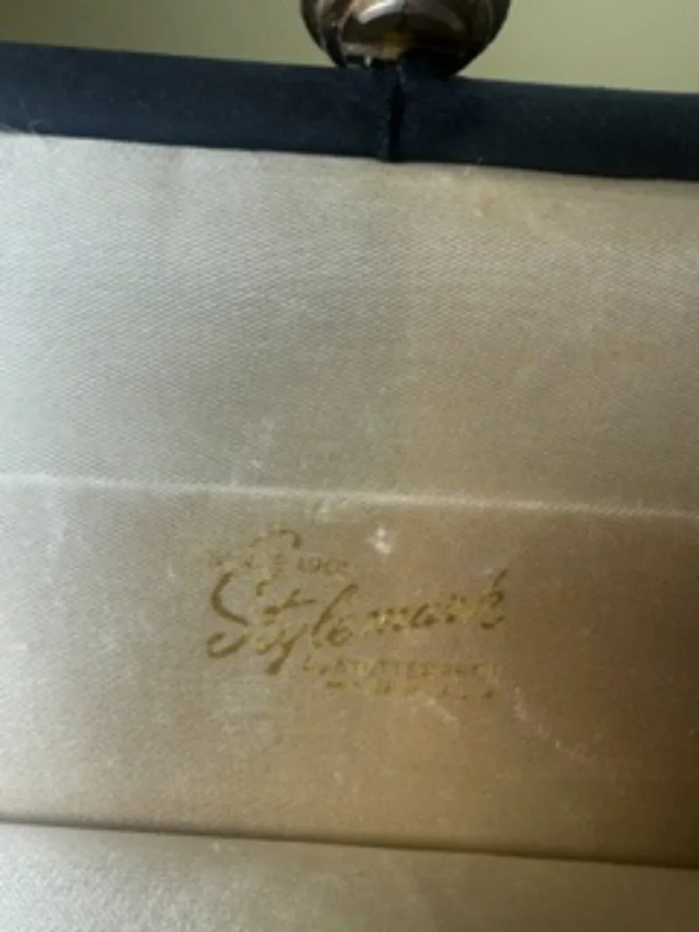 Vintage Stylemark Mutterperl Black Satin Clutch